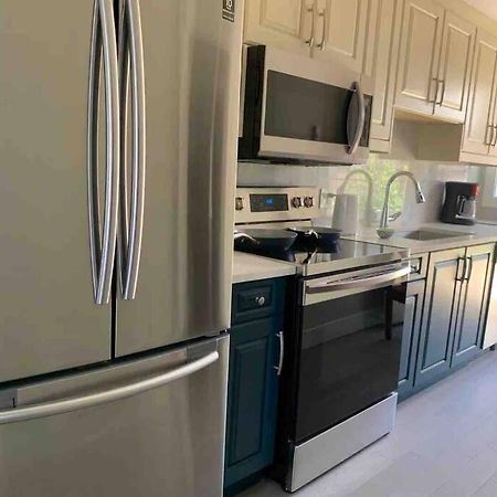 Brand New Constructed 1-Bedroom Townhouse Duncan Εξωτερικό φωτογραφία