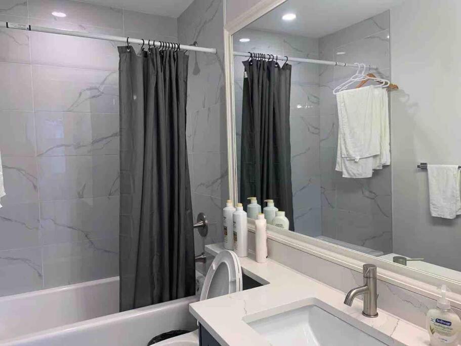 Brand New Constructed 1-Bedroom Townhouse Duncan Εξωτερικό φωτογραφία